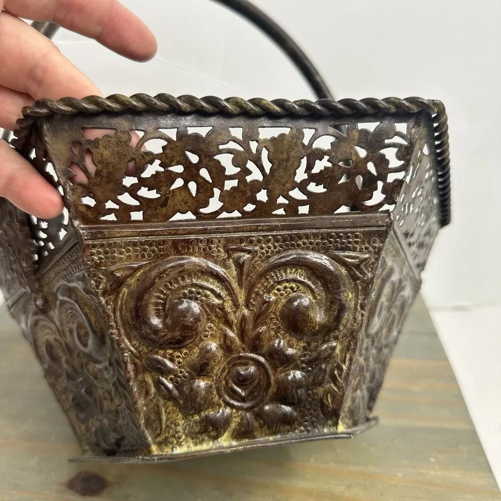 Vintage Antiqued Bronze Tone Metal Basket Ornate Swing Handle Fruit Wedding 10